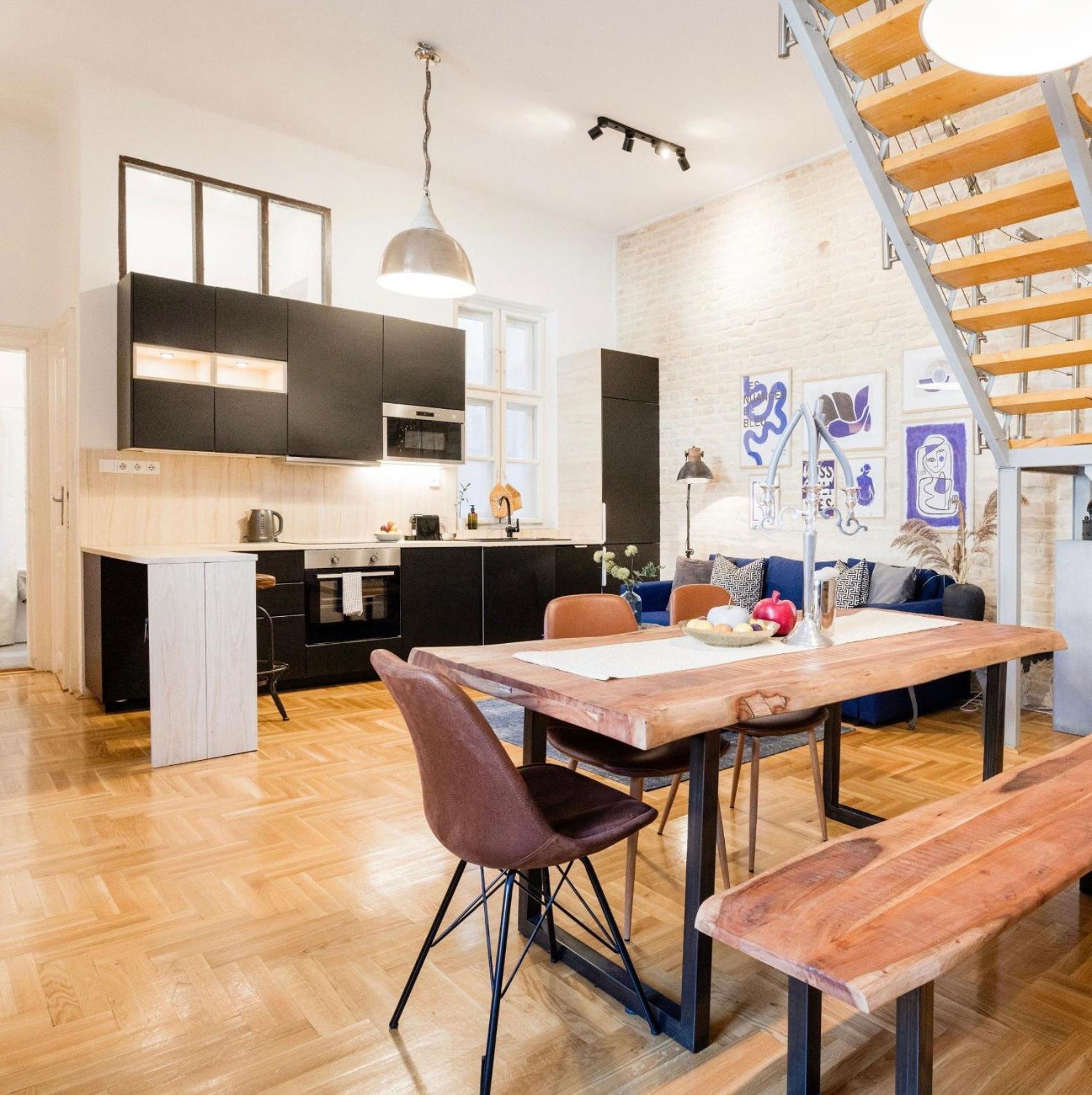 Historic Penthouse With Sauna & Jacuzzi @downtown Lejlighed Budapest