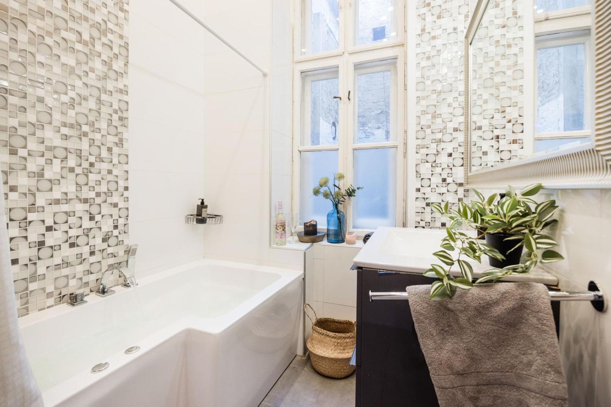 Historic Penthouse With Sauna & Jacuzzi @downtown Lejlighed Budapest