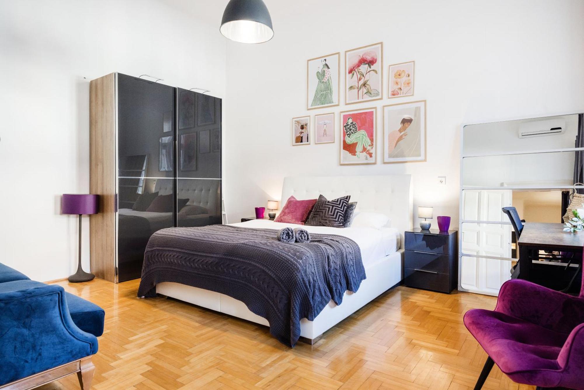 Historic Penthouse With Sauna & Jacuzzi @downtown * Budapesta